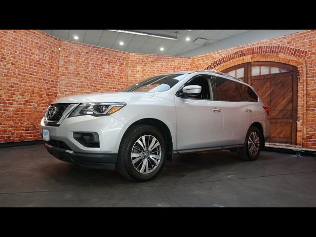 2019 Nissan Pathfinder S