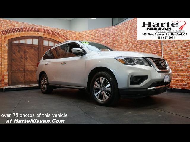 2019 Nissan Pathfinder S