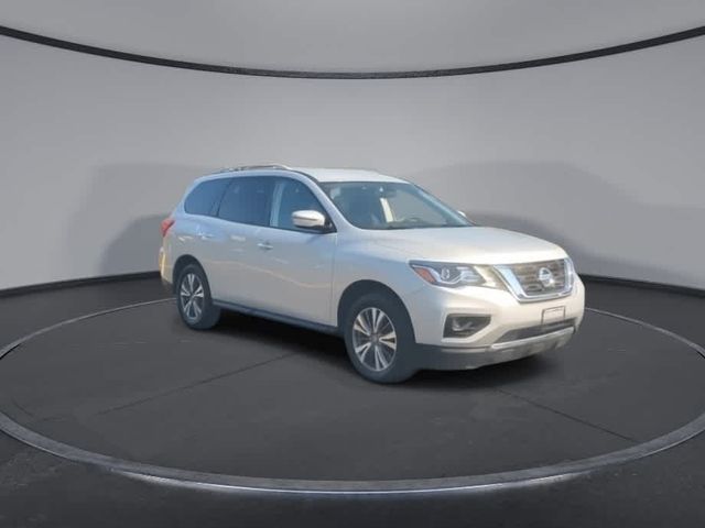 2019 Nissan Pathfinder S