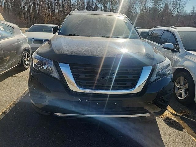 2019 Nissan Pathfinder S