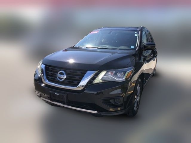 2019 Nissan Pathfinder S