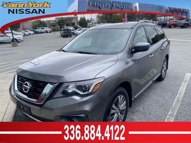 2019 Nissan Pathfinder S