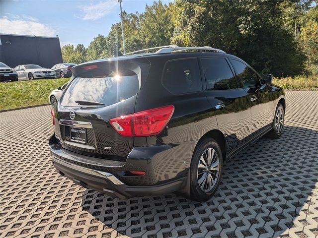 2019 Nissan Pathfinder S