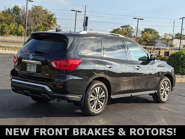 2019 Nissan Pathfinder S