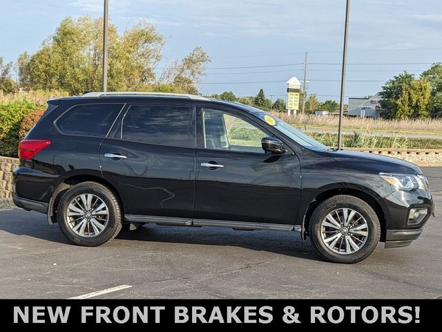 2019 Nissan Pathfinder S