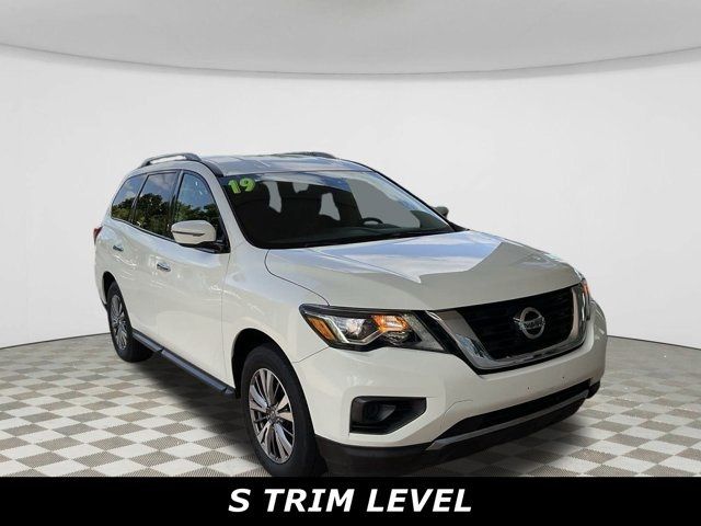 2019 Nissan Pathfinder S