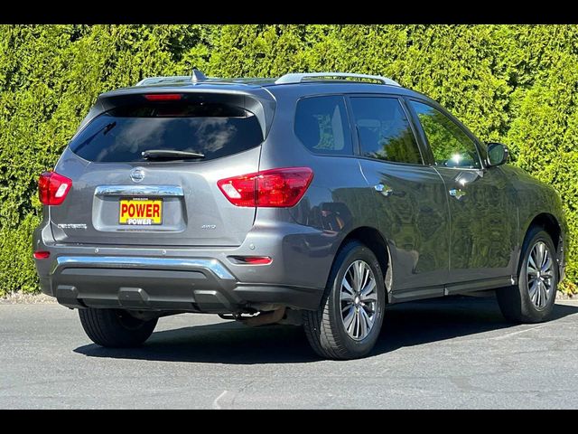 2019 Nissan Pathfinder S