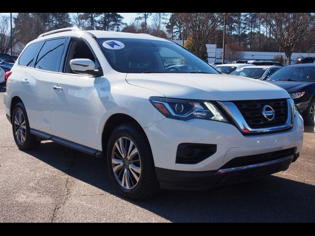 2019 Nissan Pathfinder S