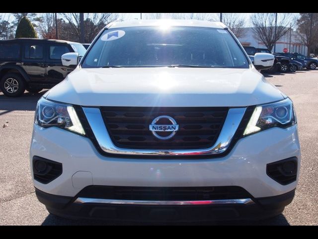 2019 Nissan Pathfinder S