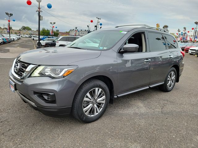 2019 Nissan Pathfinder S