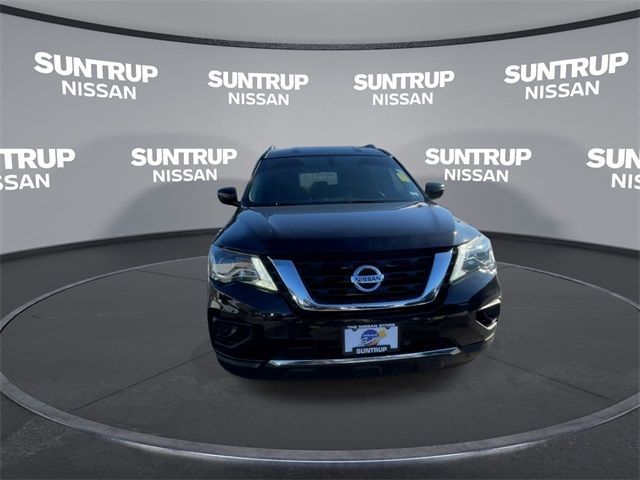 2019 Nissan Pathfinder S