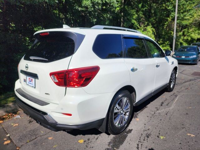 2019 Nissan Pathfinder S