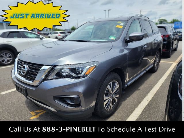 2019 Nissan Pathfinder S