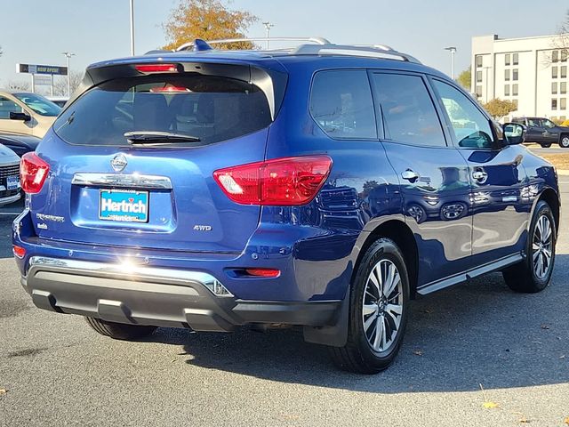 2019 Nissan Pathfinder S