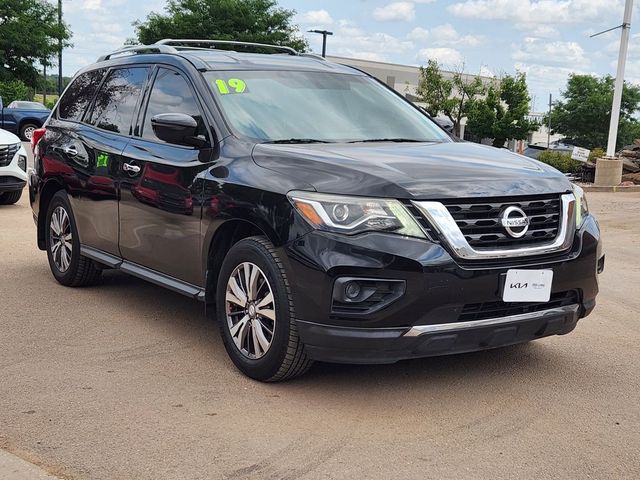 2019 Nissan Pathfinder S