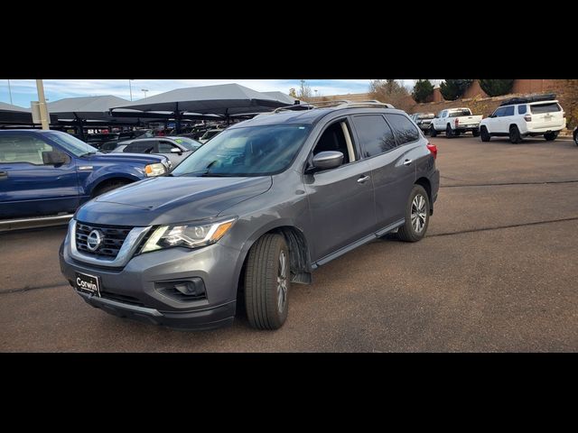 2019 Nissan Pathfinder S