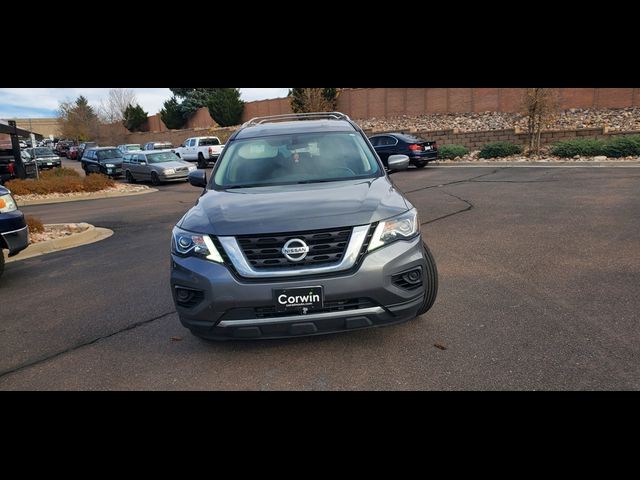 2019 Nissan Pathfinder S