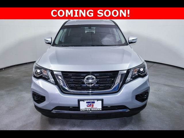 2019 Nissan Pathfinder S