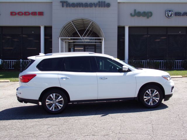 2019 Nissan Pathfinder S