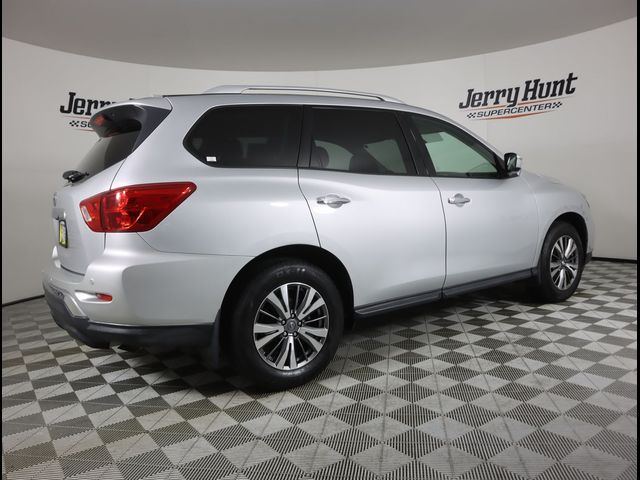 2019 Nissan Pathfinder S