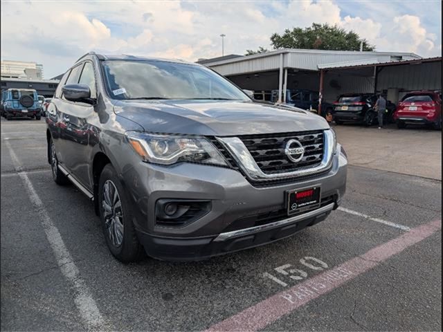 2019 Nissan Pathfinder S