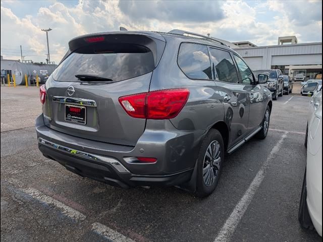 2019 Nissan Pathfinder S