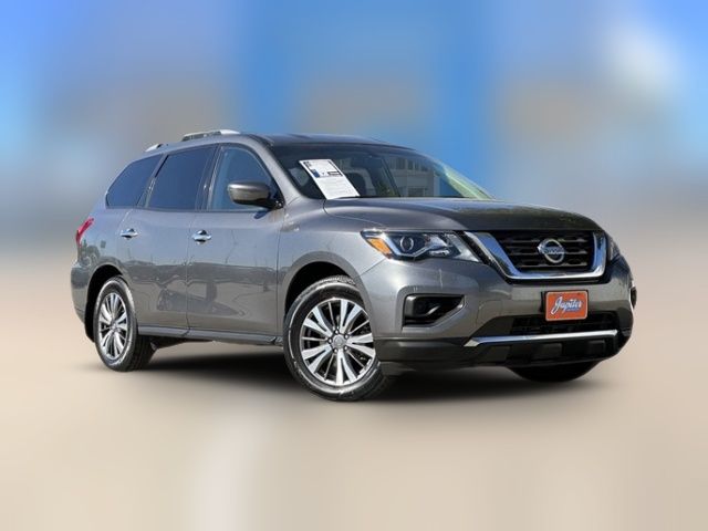 2019 Nissan Pathfinder S