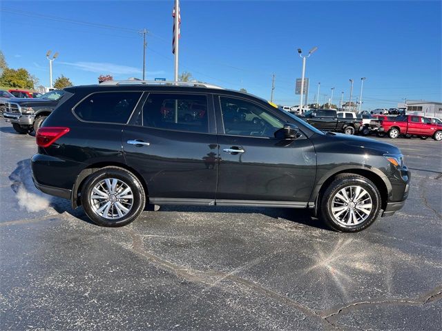 2019 Nissan Pathfinder S