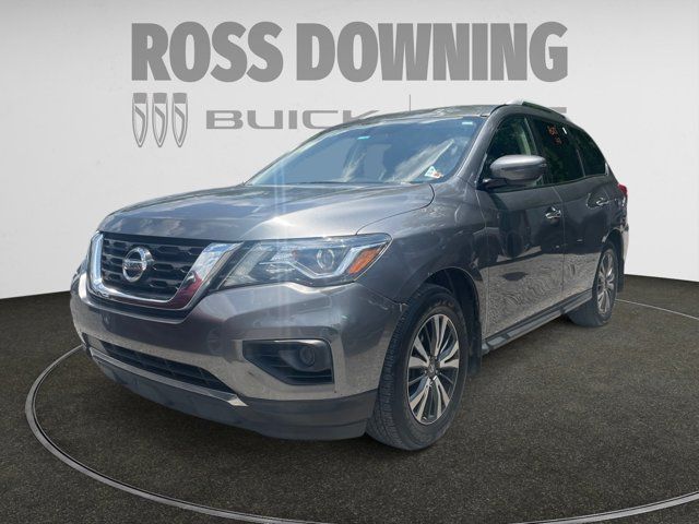 2019 Nissan Pathfinder S