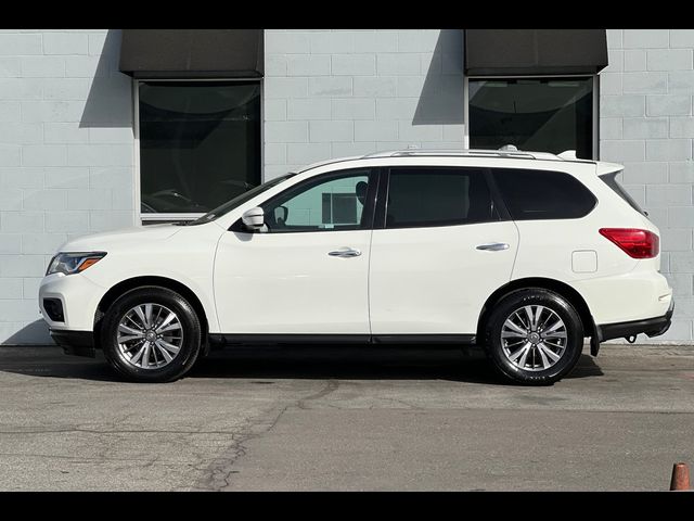 2019 Nissan Pathfinder S