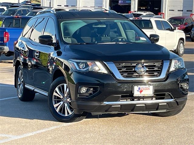 2019 Nissan Pathfinder S