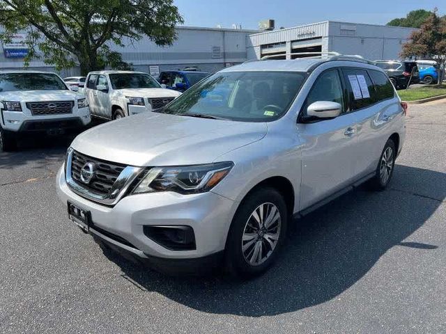 2019 Nissan Pathfinder S