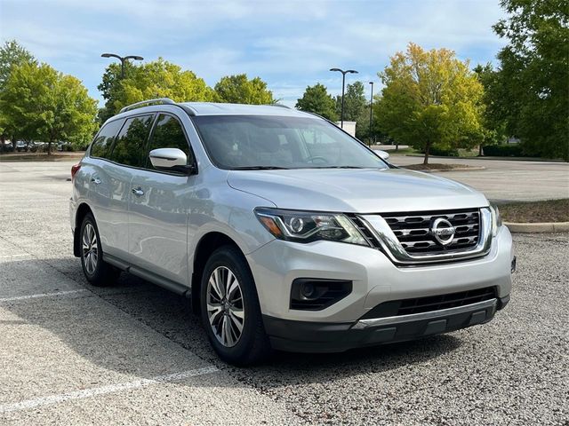 2019 Nissan Pathfinder S