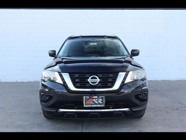 2019 Nissan Pathfinder S
