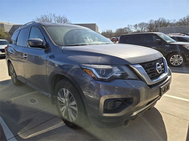 2019 Nissan Pathfinder S