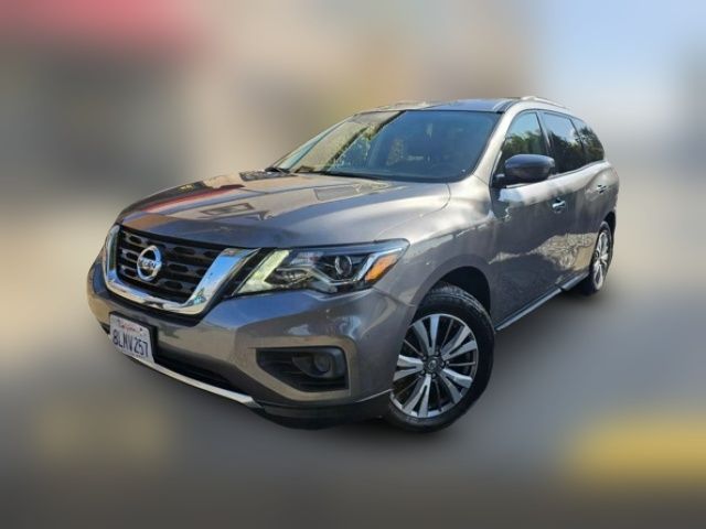 2019 Nissan Pathfinder S