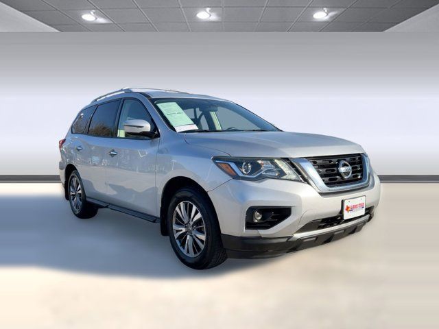2019 Nissan Pathfinder S