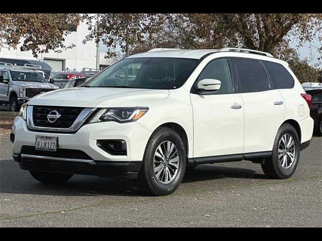 2019 Nissan Pathfinder S