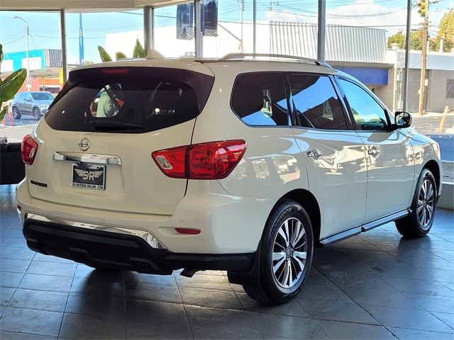 2019 Nissan Pathfinder S