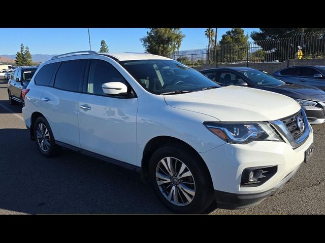 2019 Nissan Pathfinder S