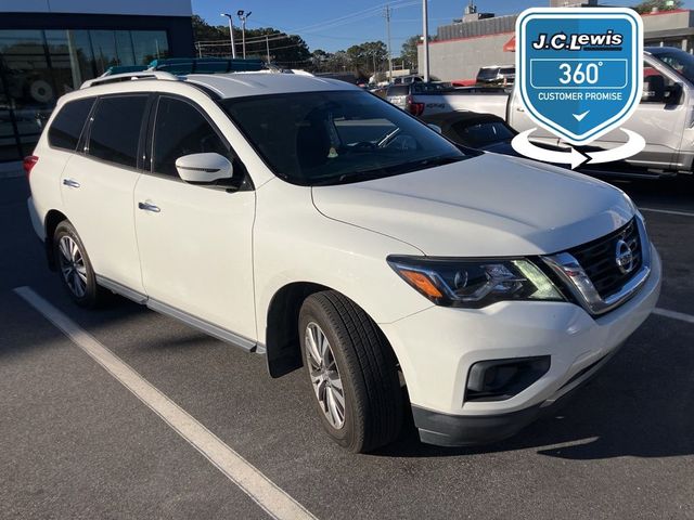 2019 Nissan Pathfinder S