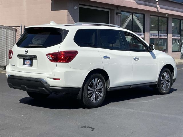 2019 Nissan Pathfinder S