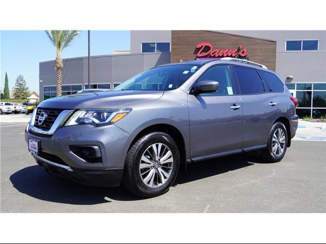 2019 Nissan Pathfinder S