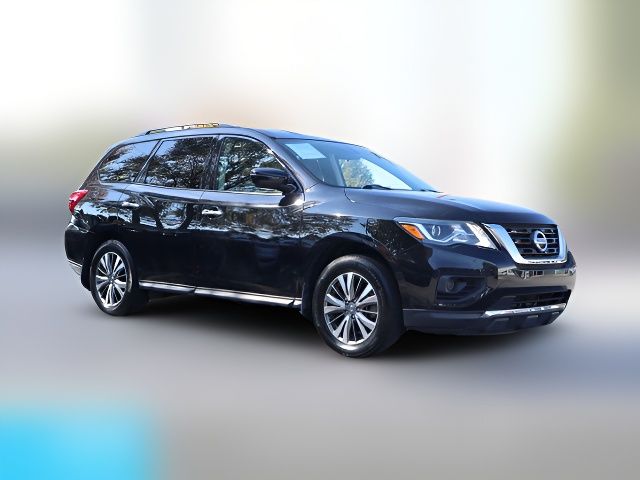 2019 Nissan Pathfinder S