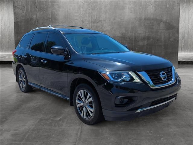 2019 Nissan Pathfinder S