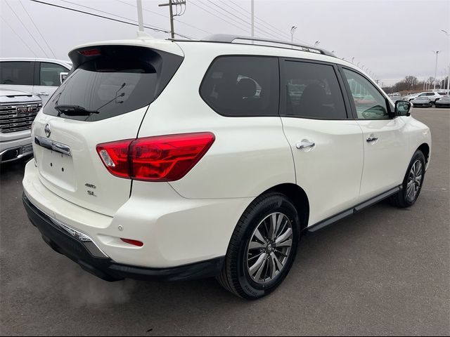 2019 Nissan Pathfinder SL