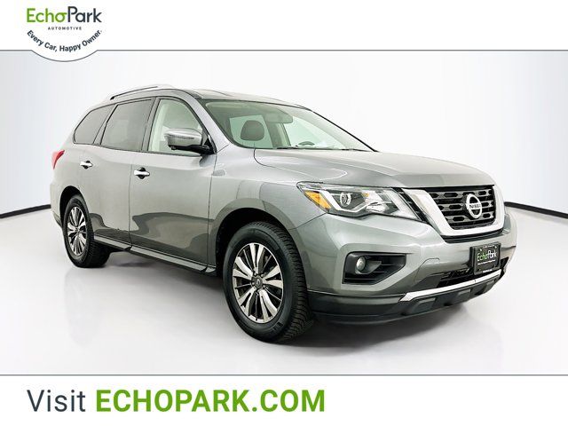 2019 Nissan Pathfinder SL