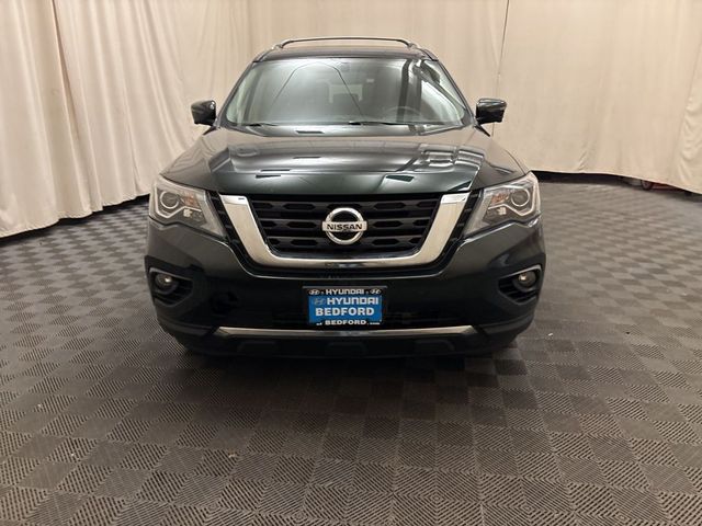 2019 Nissan Pathfinder SL