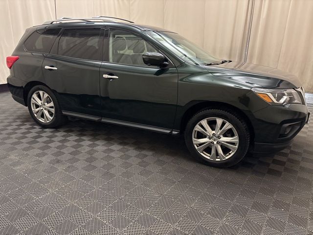 2019 Nissan Pathfinder SL