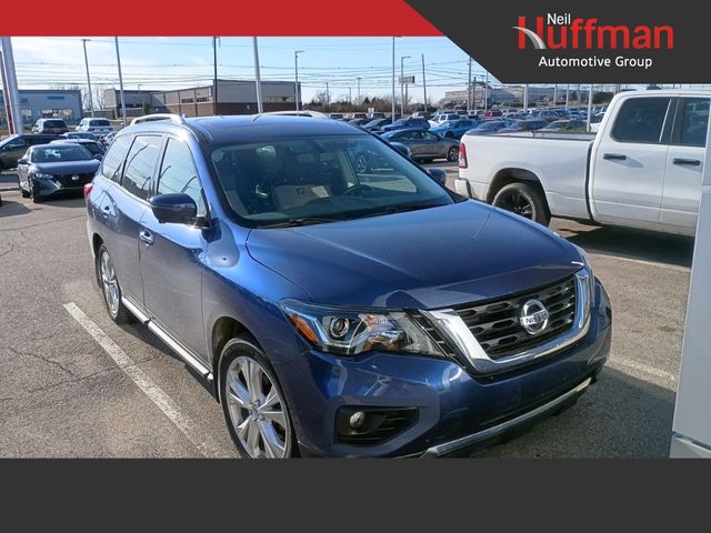 2019 Nissan Pathfinder SL